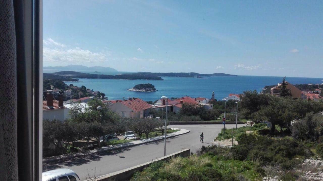 Anka Hvar Apartman *